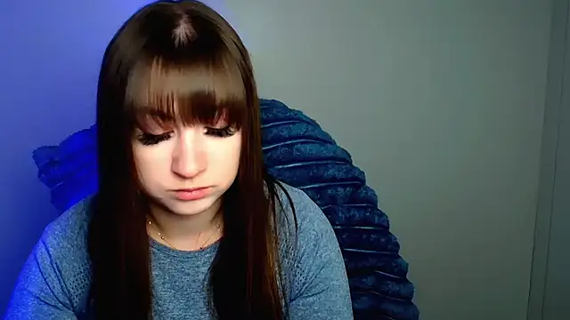 Tiffani Angel online show from April 6, 5:41 am