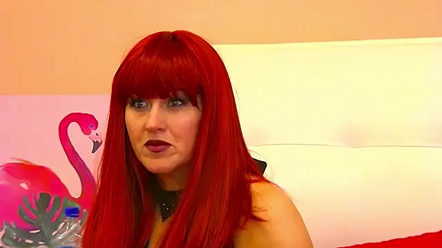 JadeRoyce online show from April 30, 3:35 am