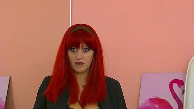 JadeRoyce online show from May 24, 3:17 am