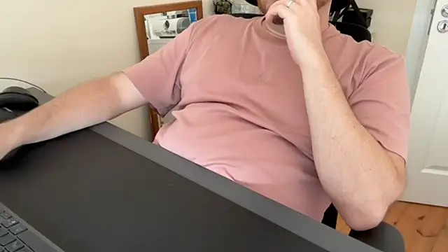Snapshot of JohnLong84 chatting on June 26, 2:12 pm JohnLong84 online show from June 26, 2:12 pm