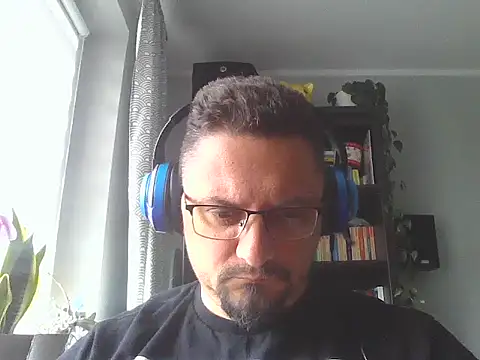 Snapshot of 19cmSlave chatting on May 14, 7:27 am 19cmSlave online show from May 14, 7:27 am