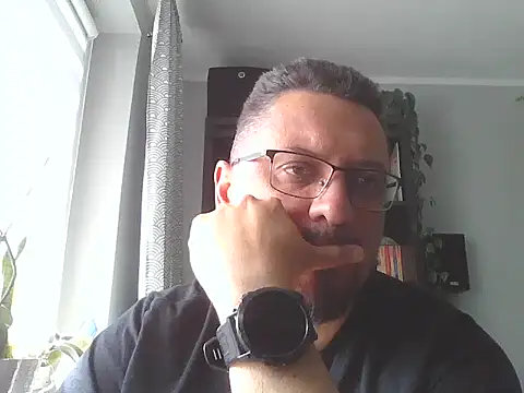 Snapshot of 19cmSlave chatting on May 12, 9:37 am 19cmSlave online show from May 12, 9:37 am