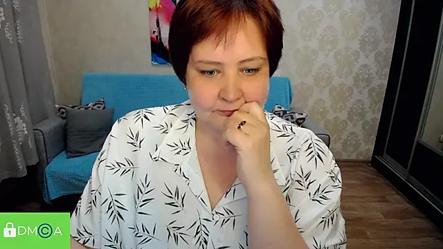 QUEEN02030 online show from April 4, 3:07 pm