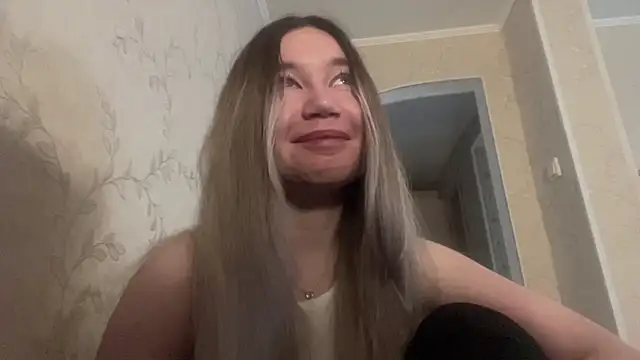 IreneOrbison online show from April 2, 1:29 pm