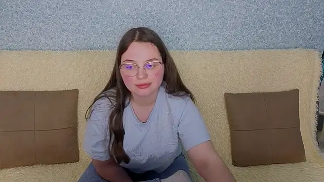 SofiDreamm online show from April 14, 9:09 pm