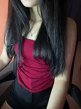 Annie nii online show from April 10, 9:11 pm