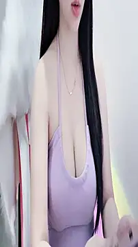 Snapshot of Annie_nii chatting on June 24, 8:35 am Annie nii online show from June 24, 8:35 am