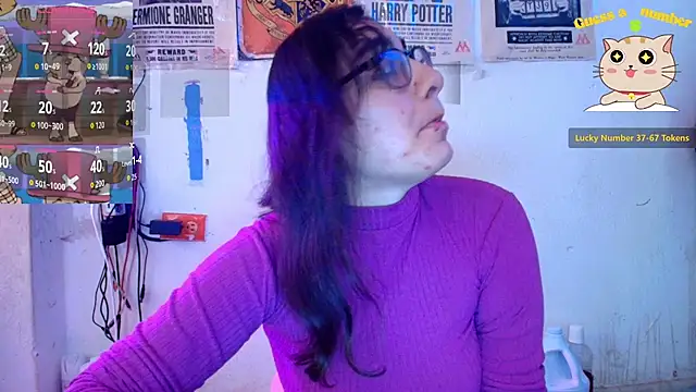 Ellaa honey online show from May 20, 7:11 pm