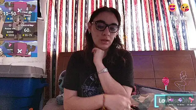 Ellaa honey online show from June 26, 1:39 pm