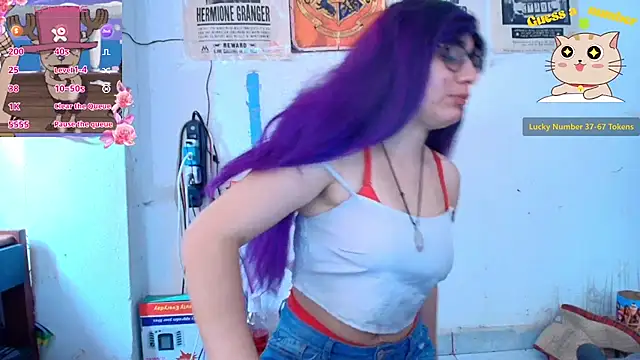 Ellaa honey online show from May 12, 2:23 pm