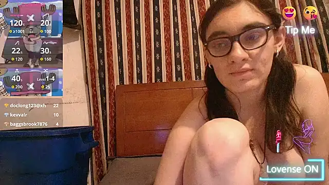 Ellaa honey online show from June 28, 3:35 am