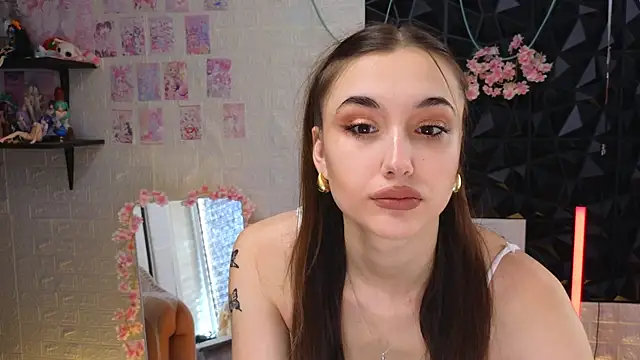 belle cute online show from April 1, 1:41 am