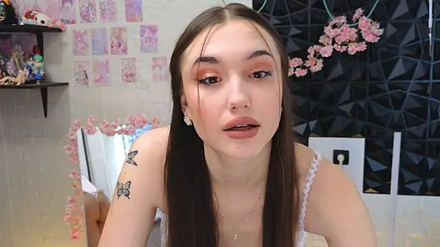 belle cute online show from April 9, 2:13 am