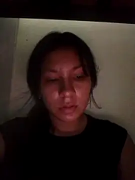 Snapshot of karo_cute chatting on April 25, 6:05 pm karo cute online show from April 25, 6:05 pm