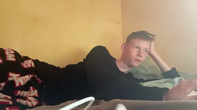 dreamy devi1 online show from April 18, 11:12 am