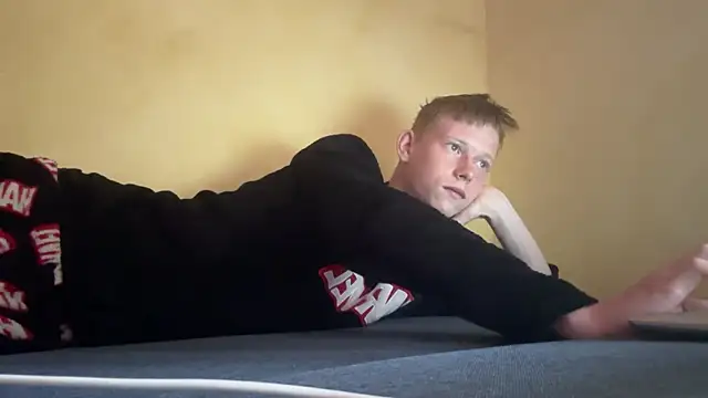 dreamy devi1 online show from April 14, 11:48 am