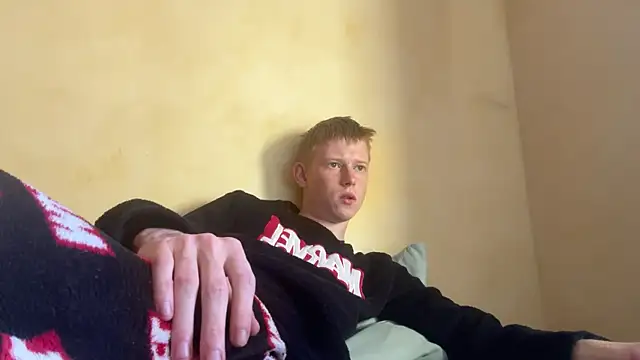 dreamy devi1 online show from April 6, 1:12 pm