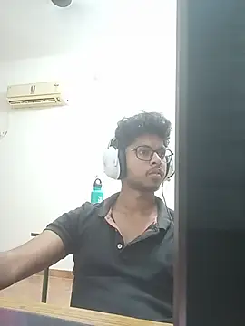 Snapshot of letsplaygame chatting on June 22, 4:59 pm letsplaygame online show from June 22, 4:59 pm