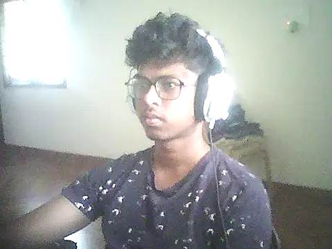 Snapshot of letsplaygame chatting on July 6, 9:05 am letsplaygame online show from July 6, 9:05 am