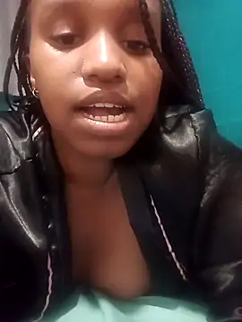 Kitcaty online show from March 31, 6:10 pm