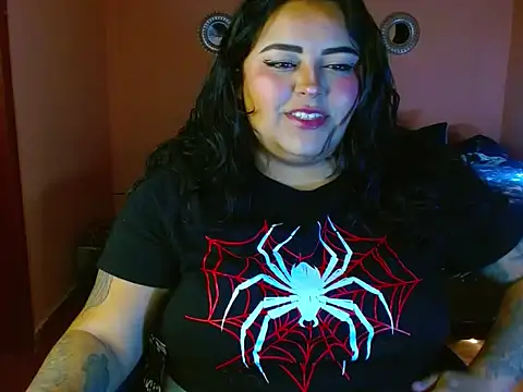 LunaAddittion online show from April 18, 2:19 pm