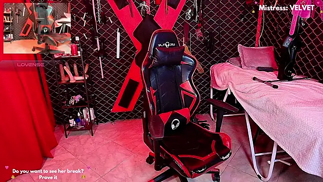 i Nixx online show from March 30, 5:25 pm