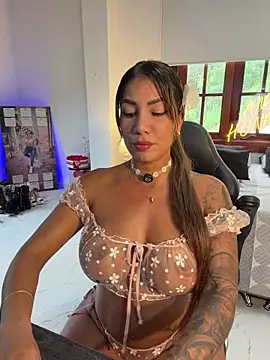 Snapshot of CocoaParadise_ chatting on April 8, 9:16 pm CocoaParadise online show from April 8, 9:16 pm