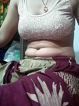 Snapshot of Palaksingh143 chatting on June 6, 5:40 pm Palaksingh143 online show from June 6, 5:40 pm