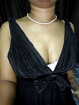 Piyu x online show from April 18, 5:59 pm