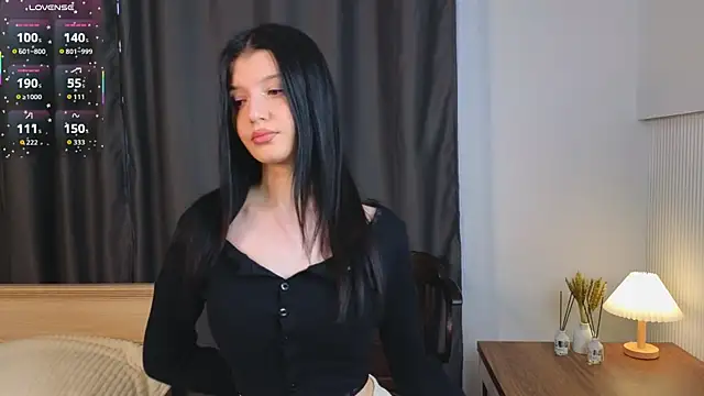 JazminLantey online show from April 11, 1:13 am