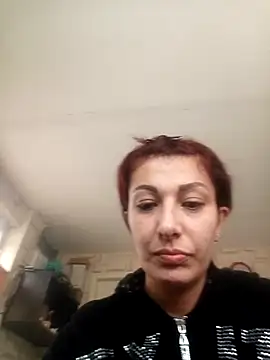 lisa wey online show from April 18, 8:05 am