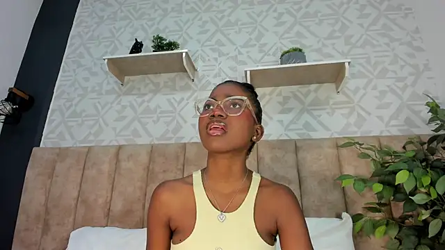 GrayHall online show from May 1, 8:47 pm