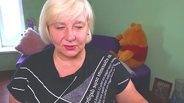 Milane Milky online show from May 29, 5:46 am