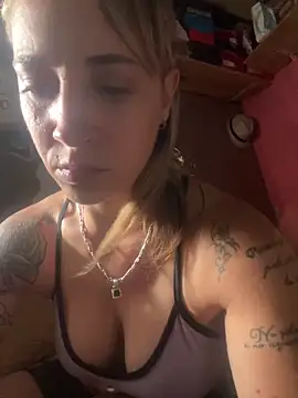 VirtuousUmbrage online show from April 2, 2:57 pm