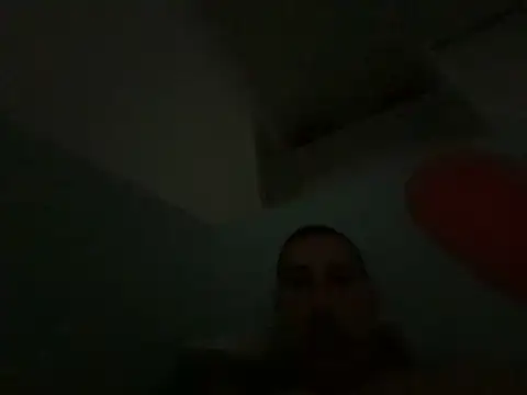 Snapshot of Rebeu_77 chatting on May 17, 1:44 pm Rebeu 77 online show from May 17, 1:44 pm