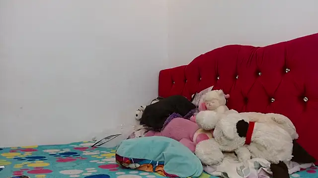 Snapshot of Camila_Dirty_Rabbit chatting on May 22, 10:08 pm Camila Dirty Rabbit online show from May 22, 10:08 pm
