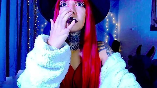 LannieGonzales online show from April 30, 1:29 pm