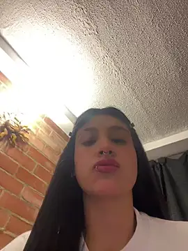 Snapshot of Babeel_ chatting on June 24, 4:33 am Babeel online show from June 24, 4:33 am