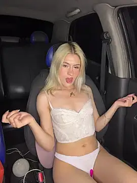Lia fire online show from April 23, 5:14 am