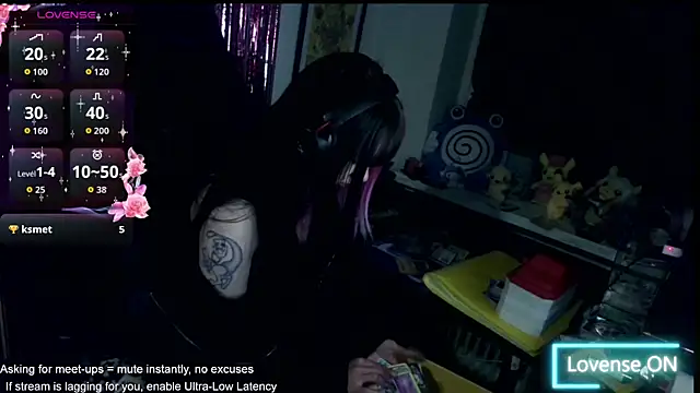 CutieTracer online show from May 9, 9:07 pm