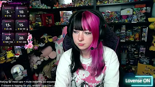 CutieTracer online show from June 22, 7:11 pm