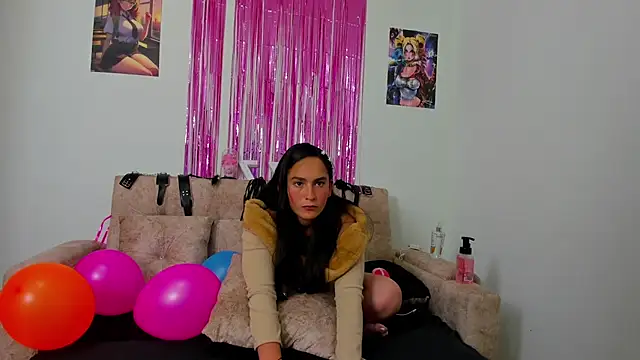 seleste brown online show from April 1, 9:56 pm