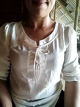 Lisa-aa online show from April 14, 5:23 am
