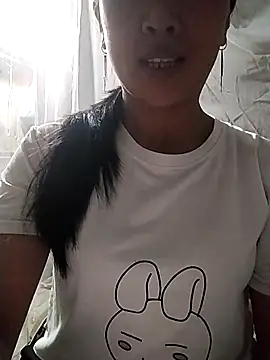 Lisa-aa online show from April 25, 1:03 pm