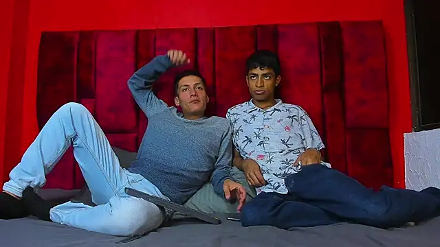 LuckandSamuel online show from April 30, 2:29 am