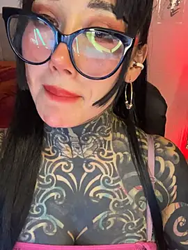 Musedreams online show from April 4, 2:18 am