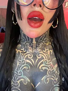 Musedreams online show from April 25, 1:08 am
