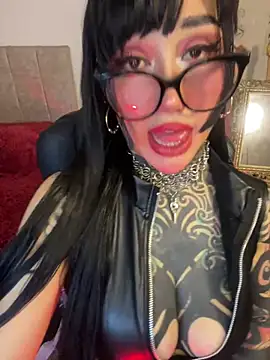 Musedreams online show from April 10, 12:50 am