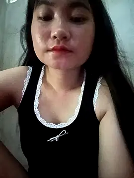 Linh Hoang online show from May 26, 8:45 am