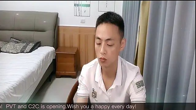 Snapshot of davidboys chatting on June 4, 5:23 am davidboys online show from June 4, 5:23 am